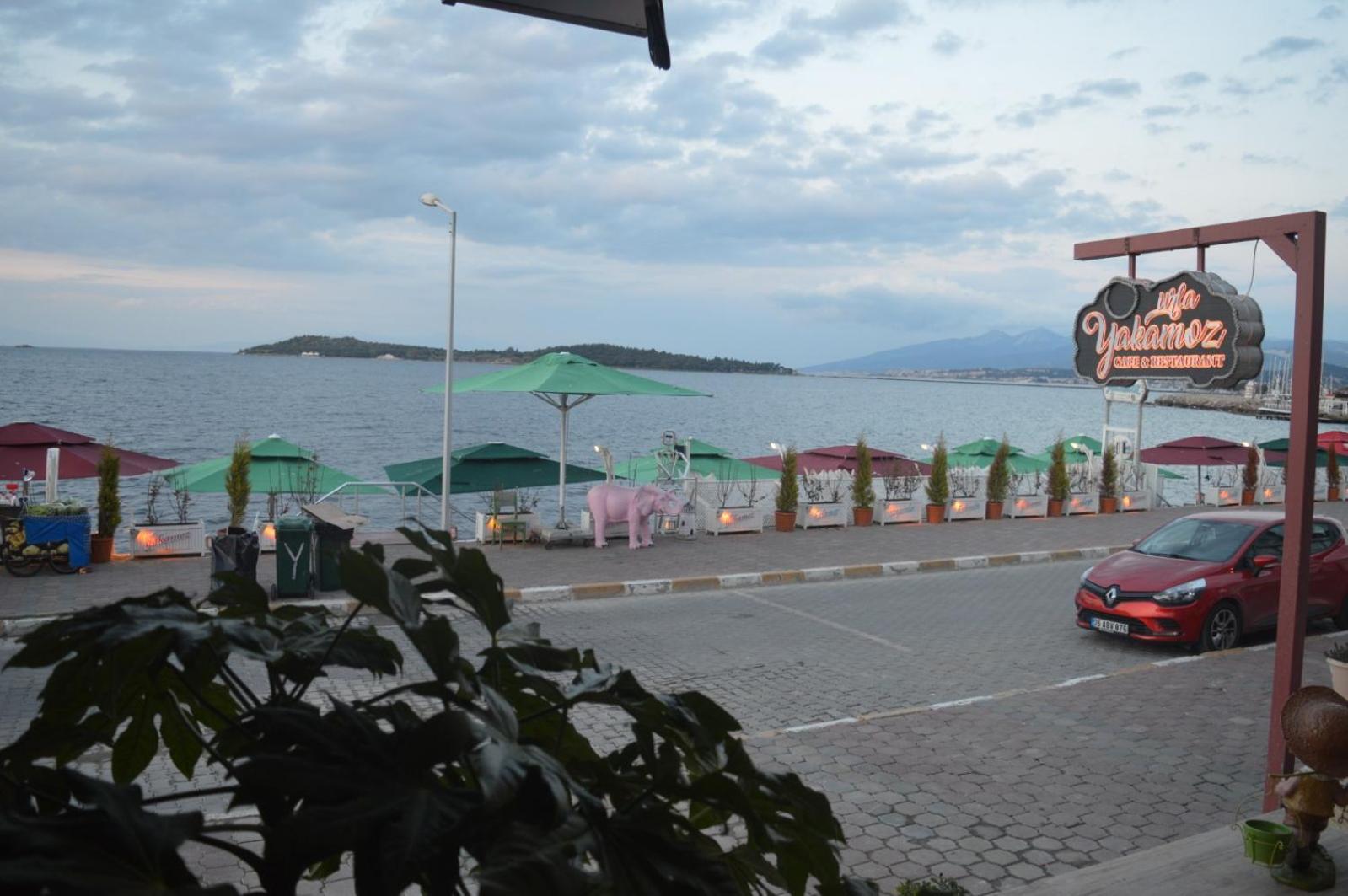 Yakamoz Otel Urla Exterior foto