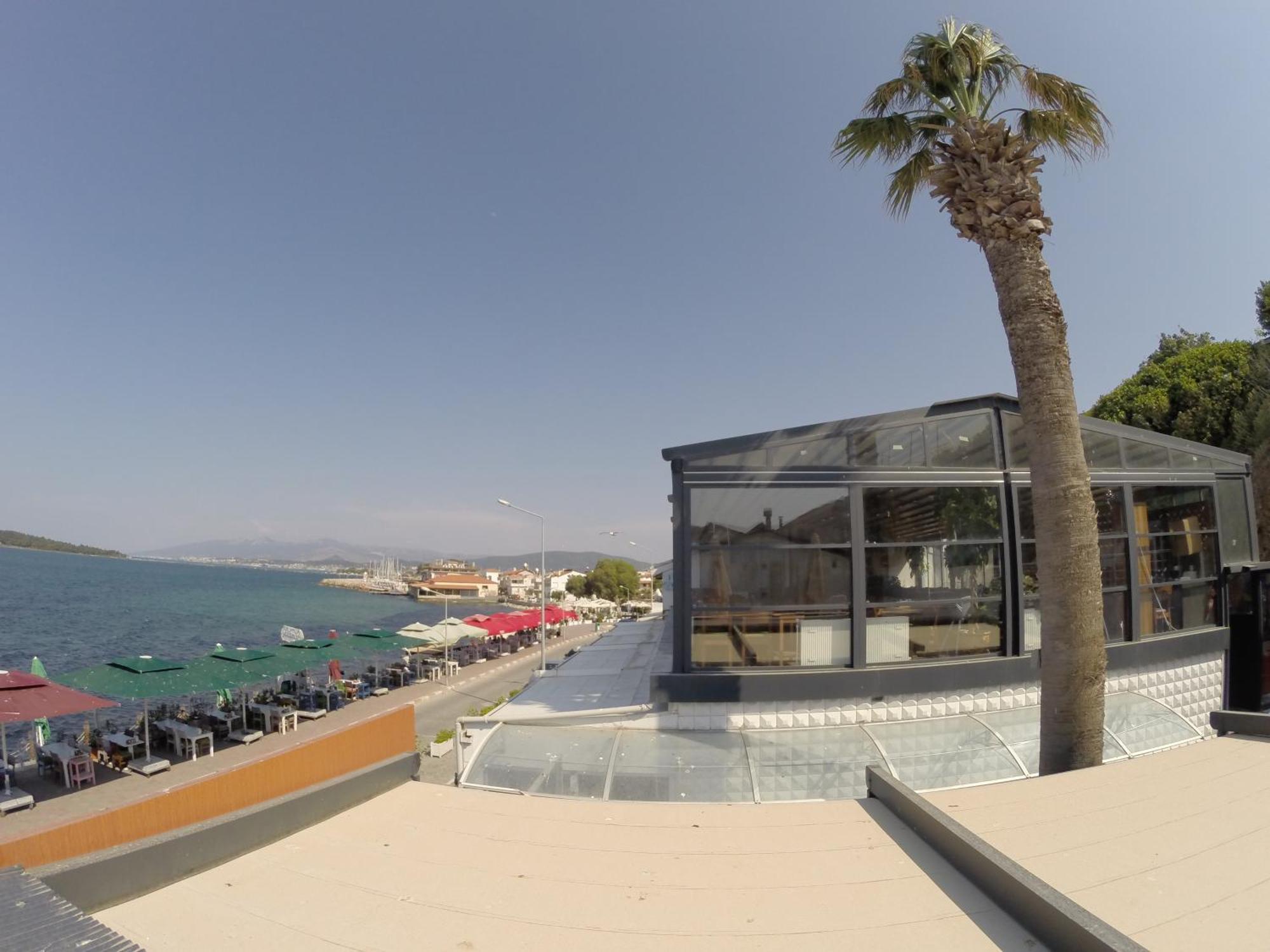 Yakamoz Otel Urla Exterior foto