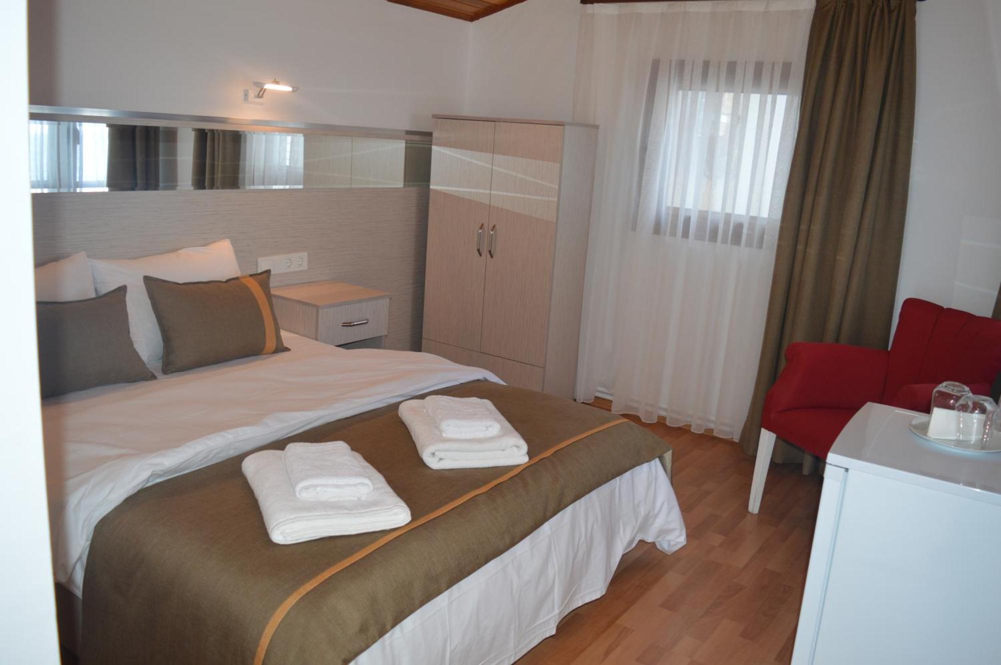 Yakamoz Otel Urla Exterior foto